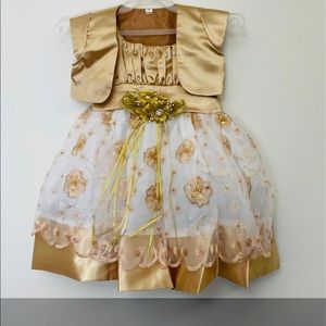 Baby girl infant flora Dress size 6 Month